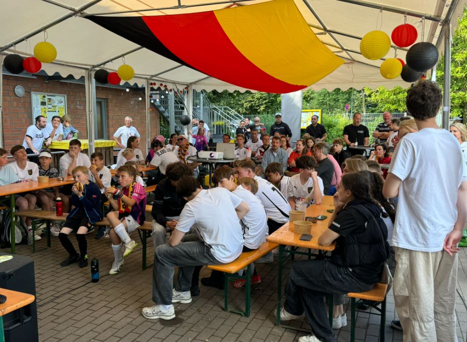 2024 06 19 Public Viewing